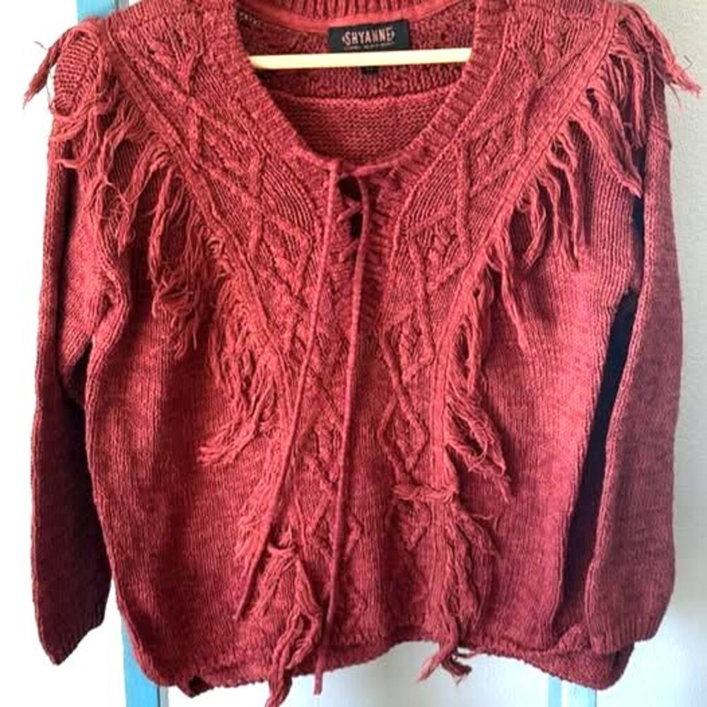 Syanne cotton fringe sweater western wear boho size medium retails $69